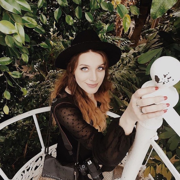 💫 LIKE TO BOOKMARK 💫 - Picture 5 of 8